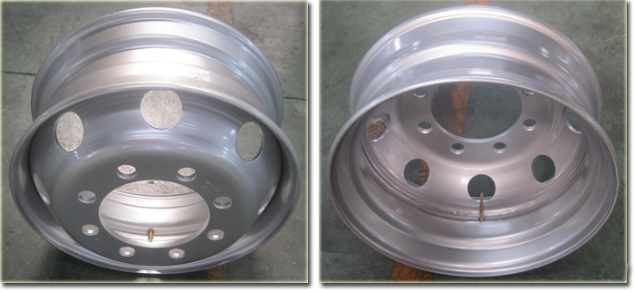 8.25x22.5 Tubeless Truck Steel Wheel Detail Photots